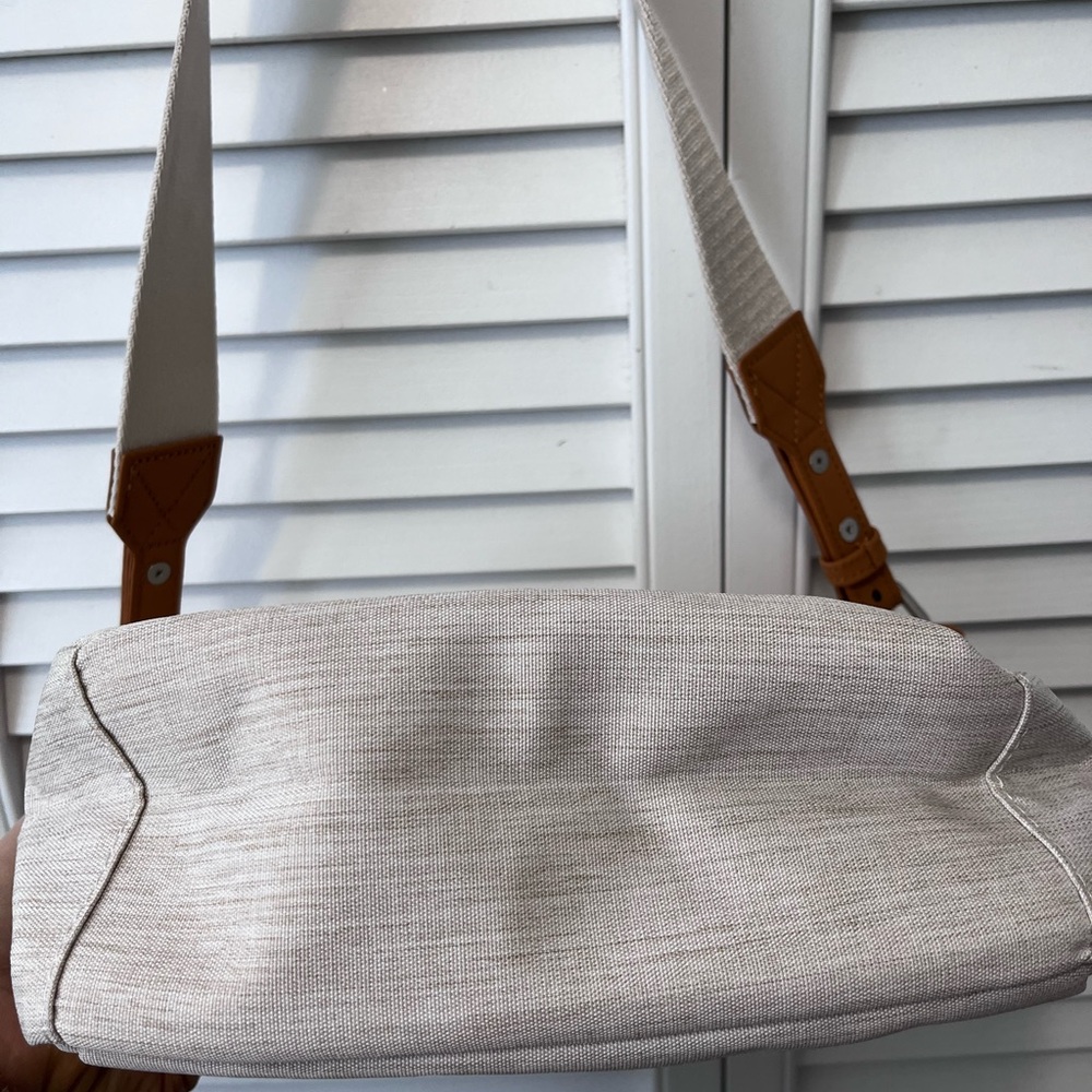 Cream Crossbody Bag - Picture 4 of 7